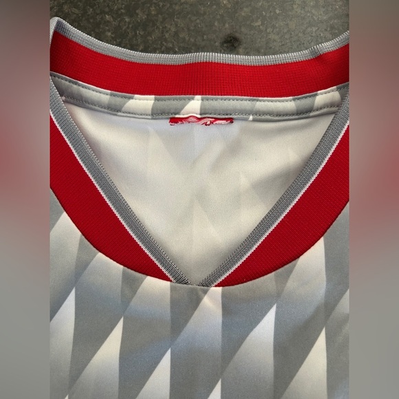 1990 Gray and Red Candy  Liverpool FC Jersey - Picture 2 of 5